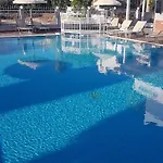 Zouboulia Lejlighedshotel