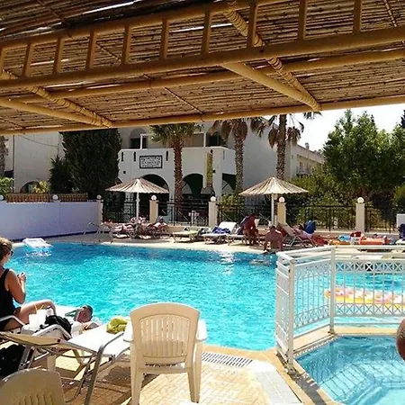 Aparthotel Zouboulia 2*