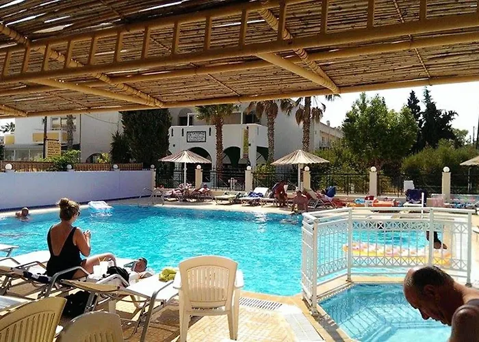 Aparthotel Zouboulia 2*