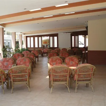 Zouboulia 2*